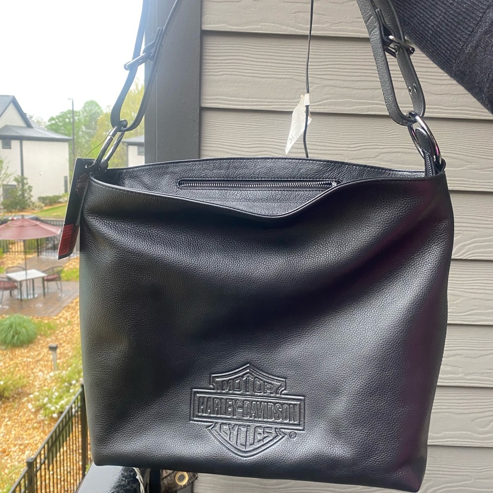NWT Harley-Davidson Black Leather Bucket